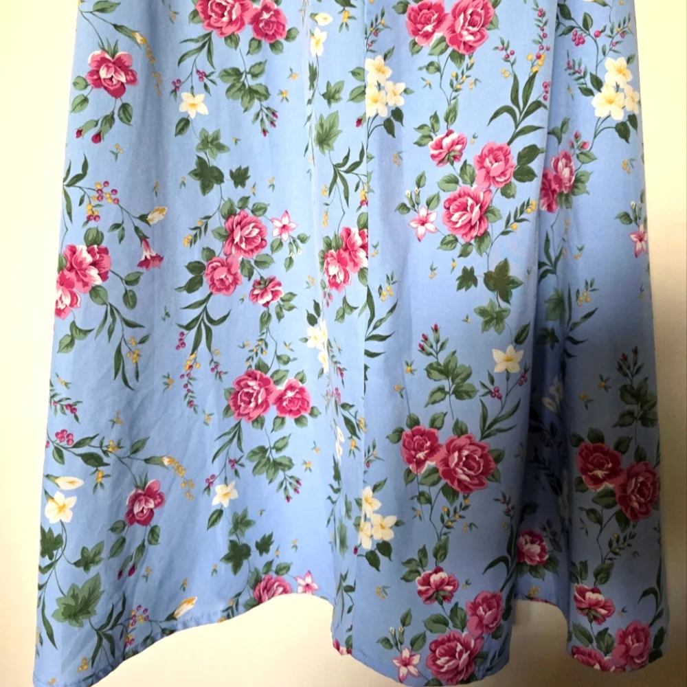 SHEIN Unity Light Blue Floral Midi Dress Puff Sleeve Off Center‎ Slit Sz Medium - Picture 6 of 7